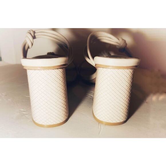 NWOT Cream Beige Slip On Open Square Toe Chunky Block Heel Sandals Size 9 - Picture 5 of 10